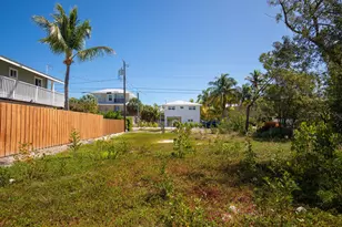 662 Blackbeard Rd, Little Torch Key, FL 33042 - Photo 14