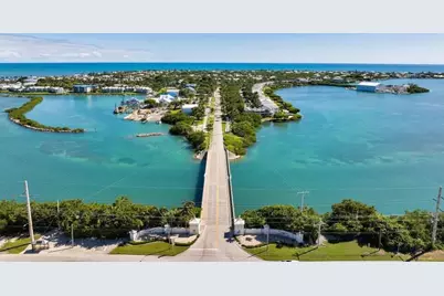300 Duck Key Drive #9, Duck Key, FL 33050 - Photo 22
