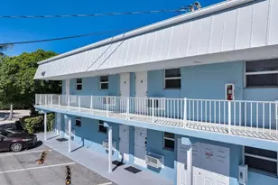 300 Duck Key Dr, Duck Key, FL 33050 - Photo 16