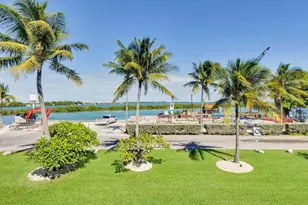 300 Duck Key Dr, Duck Key, FL 33050 - Photo 20