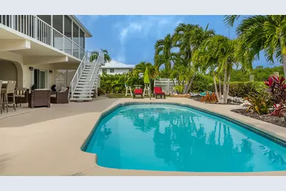 220 15th Circle, Key Colony, FL 33051 - Photo 20