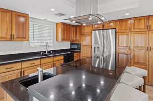220 15th Cir, Key Colony, FL 33051 - Photo 10
