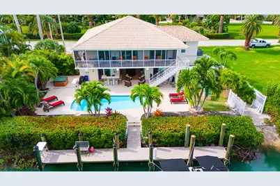 220 15th Circle, Key Colony, FL 33051 - Photo 2
