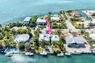 16843 E Point Dr, Sugarloaf Key, FL 33042 - Photo 4