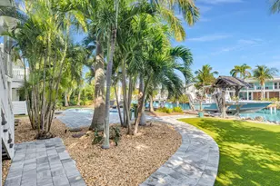 16843 E Point Dr, Sugarloaf Key, FL 33042 - Photo 48