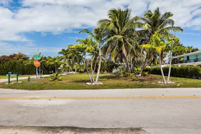 223 Schooner Lane, Duck Key, FL 33050 - Photo 12