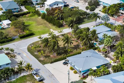 223 Schooner Lane, Duck Key, FL 33050 - Photo 6
