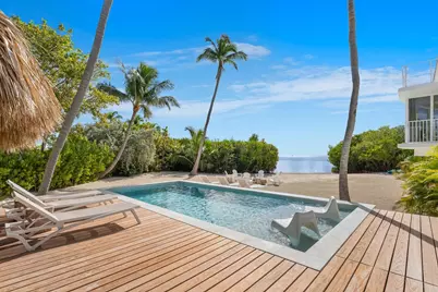 83407 Old Highway, Upper Sugarloaf Key, FL 33036 - Photo 4