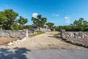 3167 Stewart Rd, Middle Torch Key, FL 33042 - Photo 8