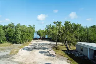 3167 Stewart Rd, Middle Torch Key, FL 33042 - Photo 18