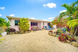 29534 Geraldine St, Big Pine Key, FL 33043 - Photo 2