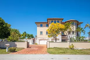 219 S Anglers Dr, Marathon, FL 33050 - Photo 2
