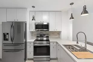 2601 S Roosevelt Blvd, Key West, FL 33040 - Photo 10