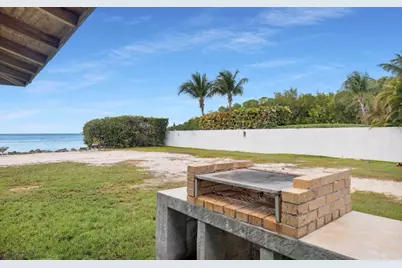 8 N Marlin Avenue, Key Largo, FL 33037 - Photo 10