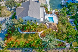 17210 Angelfish Ln, Sugarloaf Key, FL 33042 - Photo 48