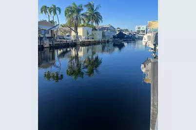 8 Grassy Road, Key Largo, FL 33037 - Photo 1