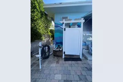 611 8th Street, Key Colony, FL 33051 - Photo 16