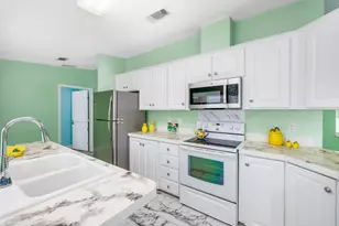 31011 Ave C, Big Pine Key, FL 33043 - Photo 20