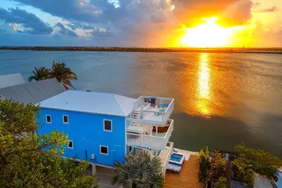 6 Shore Drive, Lower Sugarloaf Key, FL 33040 - Photo 4