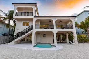 937 Gulf Dr, Summerland Key, FL 33042 - Photo 4