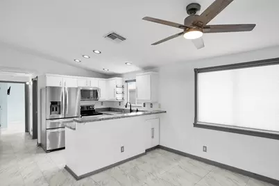 31147 Avenue H, Big Pine Key, FL 33043 - Photo 12