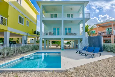 171 Avenue D, Marathon, FL 33050 - Photo 1