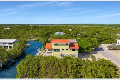 3686 Gulfstream Street, Big Pine Key, FL 33043 - Photo 10