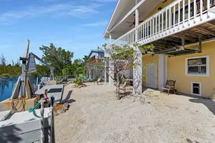 3686 Gulfstream St, Big Pine Key, FL 33043 - Photo 14