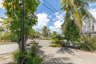 282 Scorpio Ln, Geiger Key, FL 33040 - Photo 10
