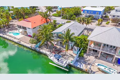667 E Caribbean Drive, Summerland Key, FL 33042 - Photo 2