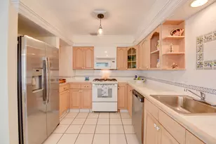 667 E Caribbean Dr, Summerland Key, FL 33042 - Photo 14