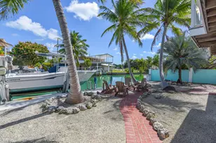 667 E Caribbean Dr, Summerland Key, FL 33042 - Photo 34