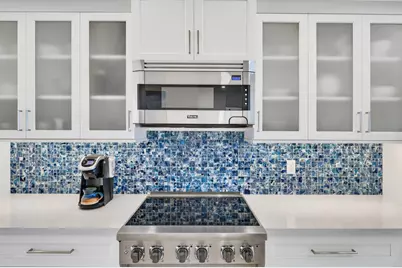 5605 College Road # E305, Key West, FL 33040 - Photo 8
