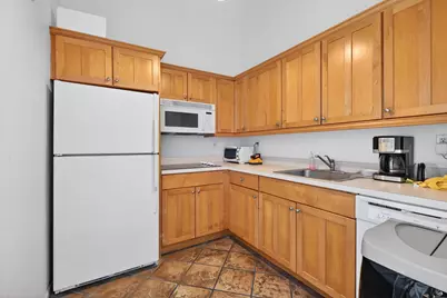 5605 College Road # E305, Key West, FL 33040 - Photo 38