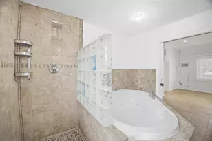 22978 Port Royal Ln, Cudjoe Key, FL 33042 - Photo 32