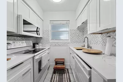 5301 Ocean Terrace #APT 7, Marathon, FL 33050 - Photo 14