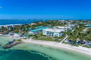 1101 W Ocean Dr, Key Colony, FL 33051 - Photo 4