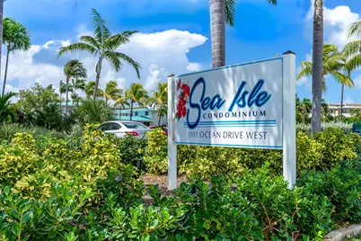 1101 W Ocean Drive #24, Key Colony, FL 33051 - Photo 38