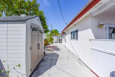 1524 5th Street, Key West, FL 33040 - Photo 22
