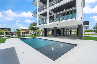 265 Pueblo Street, Plantation Key, FL 33070 - Photo 24