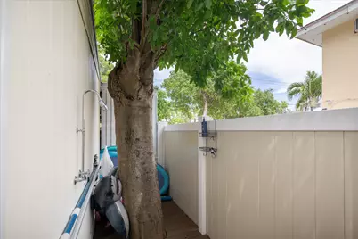 1320 6th Street, Key West, FL 33040 - Photo 12