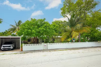 1320 6th Street, Key West, FL 33040 - Photo 2