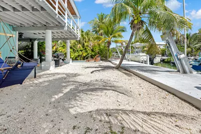 27416 Cayman Lane, Ramrod Key, FL 33042 - Photo 30