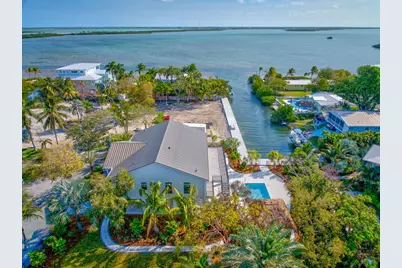 17210 Angelfish Lane, Sugarloaf Key, FL 33042 - Photo 2