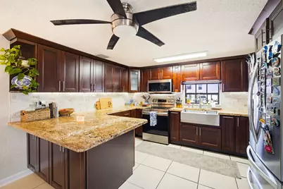 313 Avenue D, Big Coppitt, FL 33040 - Photo 12