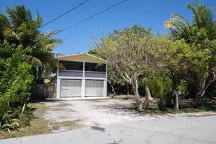 27059 Old State Rd 4a, Ramrod Key, FL 33042 - Photo 4