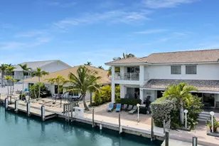 180 9th St, Key Colony, FL 33051 - Photo 6