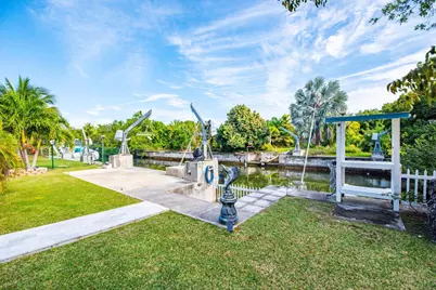 421 Ixora Drive, Big Pine Key, FL 33043 - Photo 10