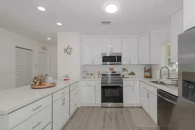 367 Buttonwood Shores Drive, Key Largo, FL 33037 - Photo 12