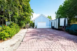 106 Gardenia Ave, Plantation Key, FL 33070 - Photo 40